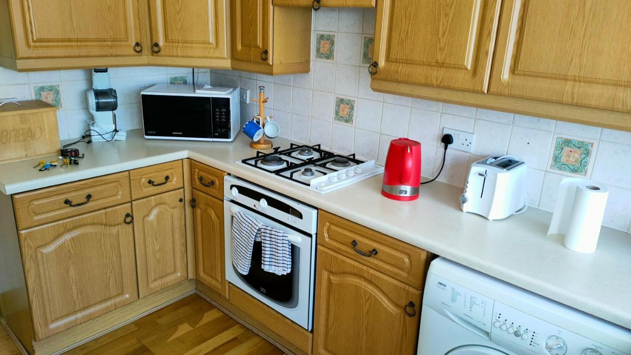 Вилла Linksway House Бёкенхэд Экстерьер фото